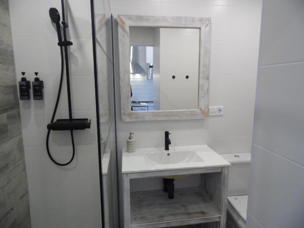 La Torre De La Colina Playa Apartment Torremolinos Ngoại thất bức ảnh