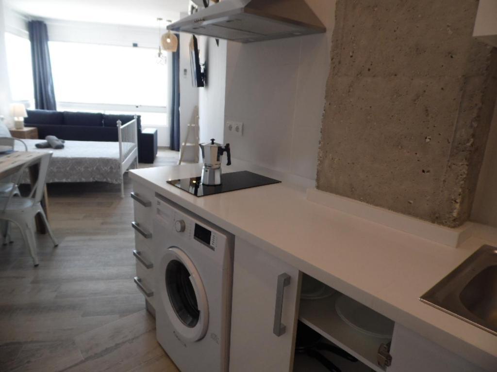 La Torre De La Colina Playa Apartment Torremolinos Ngoại thất bức ảnh